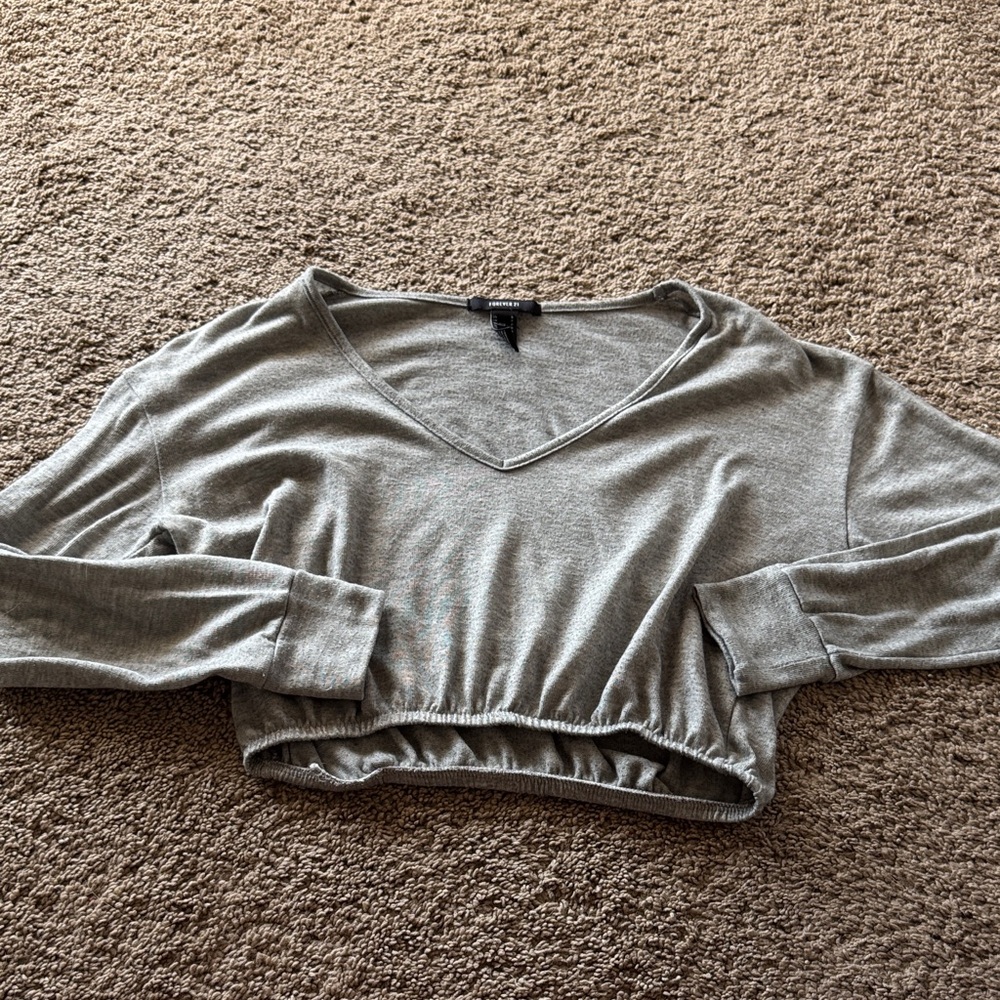 Gray V-Neck Cropped Top